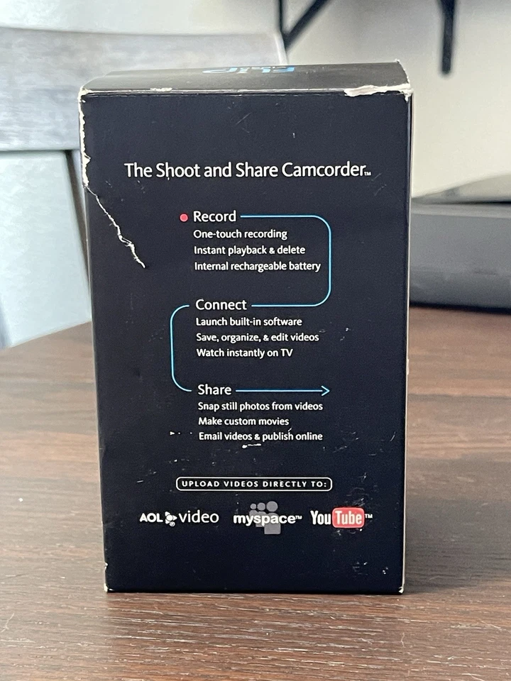 Flip Video F360B Camcorder Open Box - Image 2 of 3