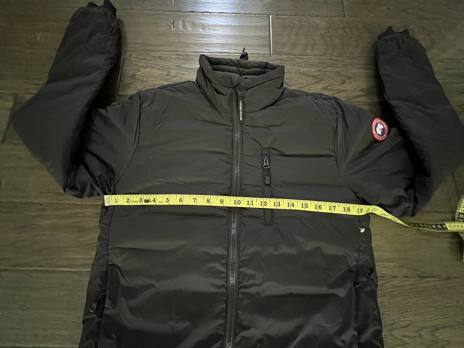 CANADA GOOSE Lodge Packable 750 Fill Power Down Jacket Men&rsquo;s Small