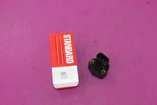 NOS Standard Motor Products Throttle Position Sensor. Part TH70. See pic.