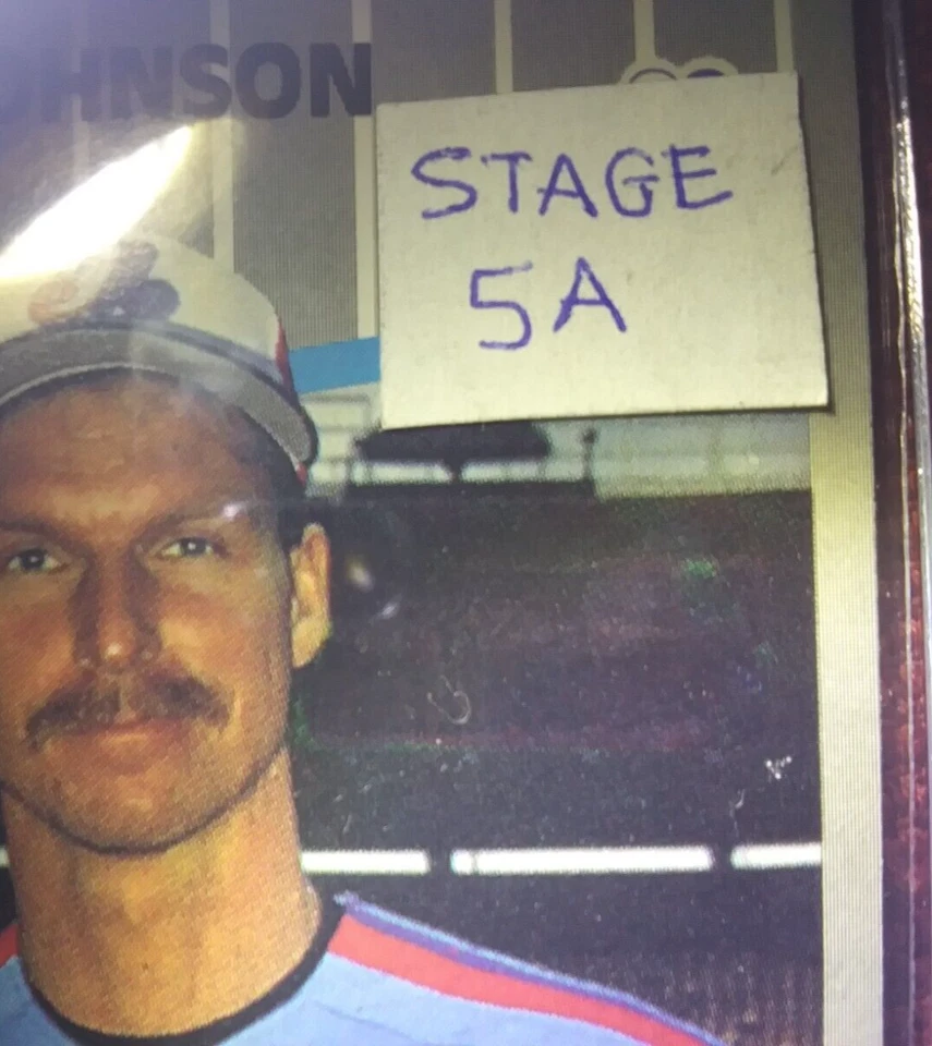 1989 FLEER RANDY JOHNSON #381 RC LOT OF 6 VARS:STAGE 4A,5A,(2)7B,(2)7C!! SSP! - Image 4 of 4