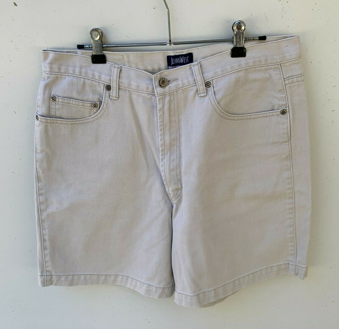 Jeanswest mens retro beige denim casual shorts size 34 Gem