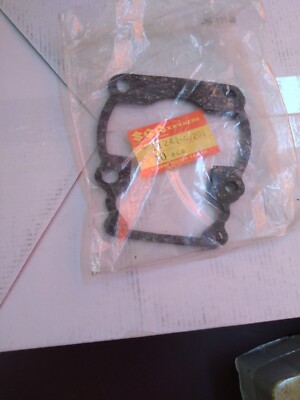 RM100 N/T/K   RS125 N/T   FIVE  (5)     OEM  SUZUKI  BASE  GASKETS  11241-40201
