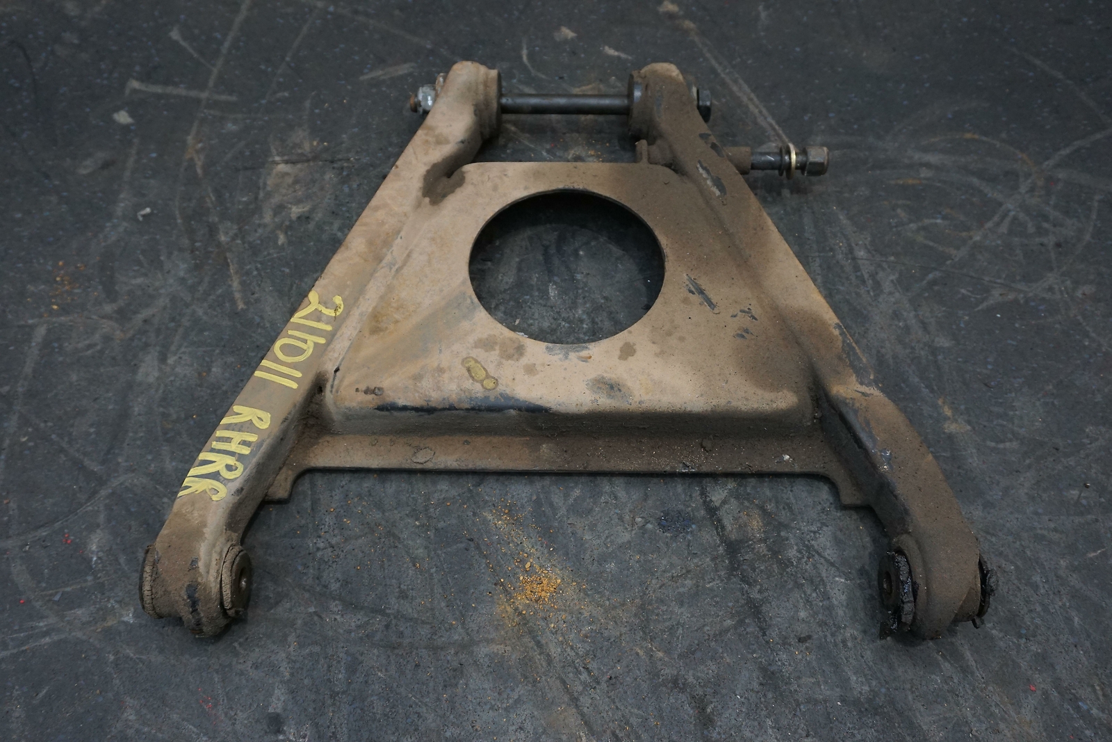 Rear Right Passenger Side Lower Control Arm OEM Maserati Merak 1975 *Note