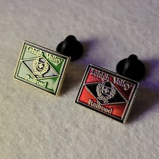 LEHIGH VALLEY RAILROAD TRAIN RR PIN LOT RED G...