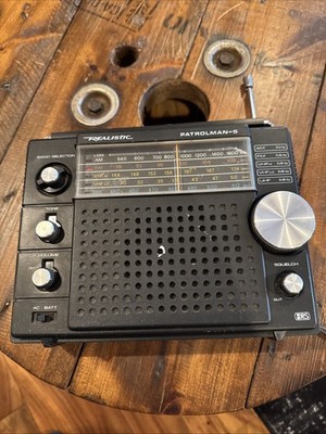 Vintage Realistic Patrolman 5 Multiband Radio. Works Cord Has Been Repaired.