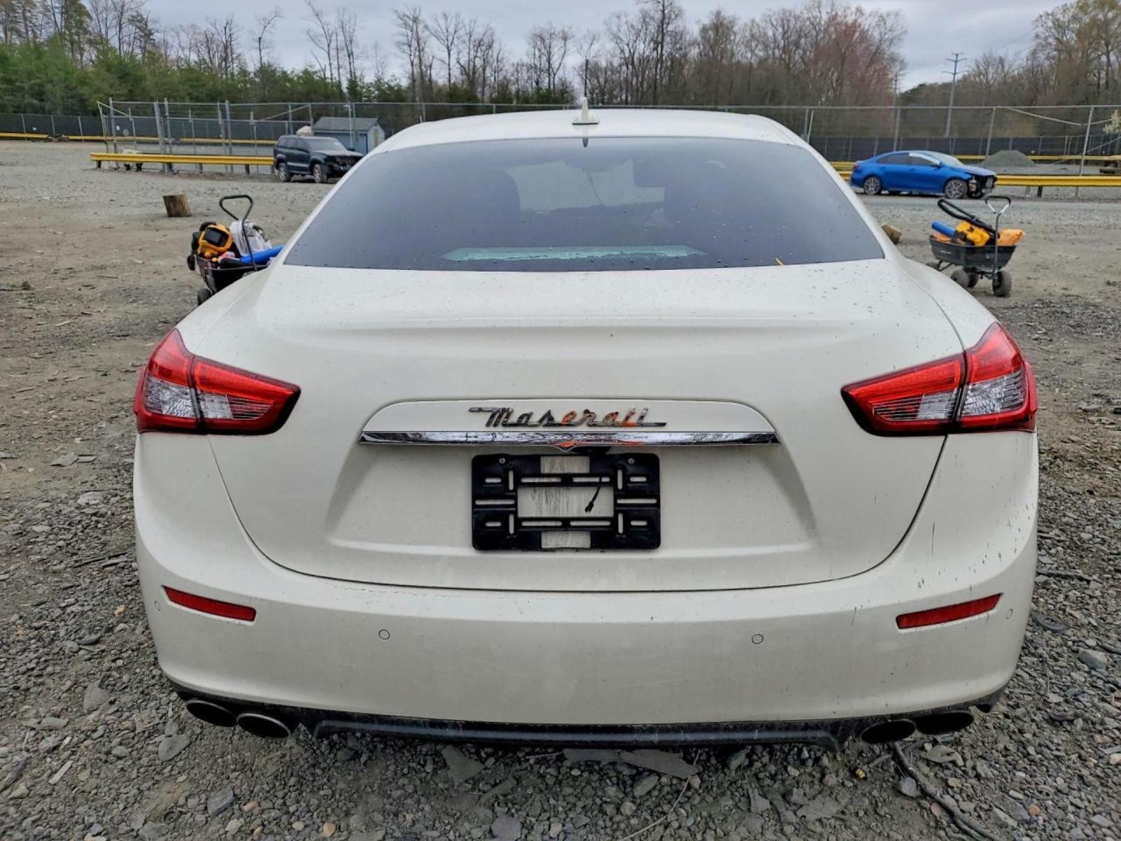 Maserati Ghibli 2017 Rear Panel White P/N 670071824
