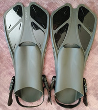 CAPAS Adult L/XL Swim Fins Adjustable Open Heel Snorkel Scuba Diving Flippers