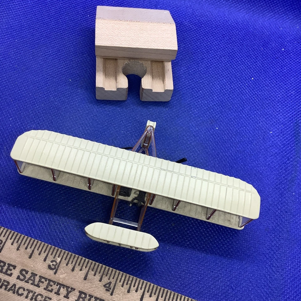 Corgi Toys 100 Years of Flight Wright Brothers Airplane 1:110 Scale - Image 4 of 4