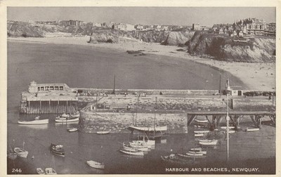 Postkarte Hafen und Strände Newquay Cornwall PU 1958 Meine Ref PF