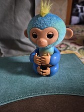 WowWee Fingerlings Interactive Two Tone Monkey In Blue Untested