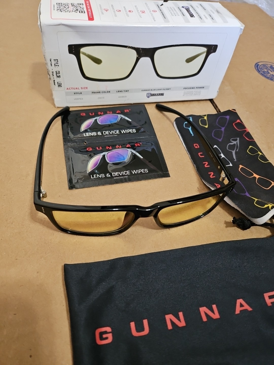 GUNNAR - Vertex Computer Glasses with Blue Light Reduction , Amber Lenses - Onyx