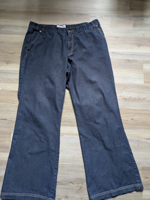 Sag Harbor Women's Blue Pants Size 16