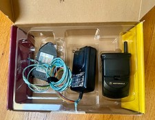 Vintage Motorola StarTAC AT T Digital PCS Flip Phone 1999