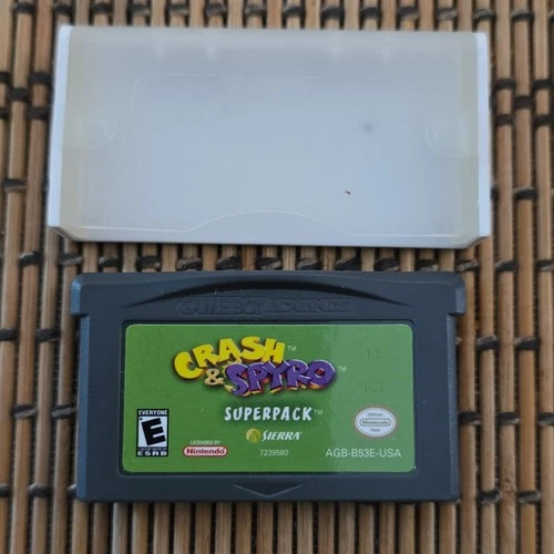 Nintendo Crash & Spyro Superpack Game Boy Advance Sierra Official Nintendo Seal