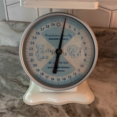 American Family Nursery Baby Scale White 30 lb Elephant Bear Graphics