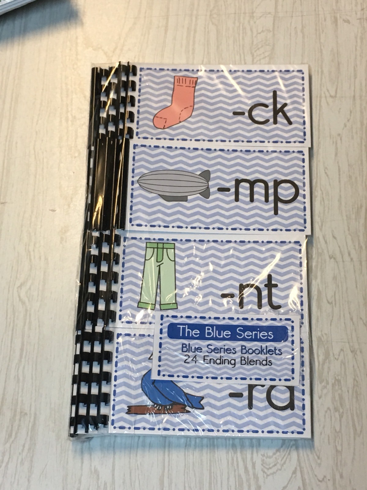 Custom: Montessori - The Pink, Blue & Green Series Complete - 102 Word Booklets