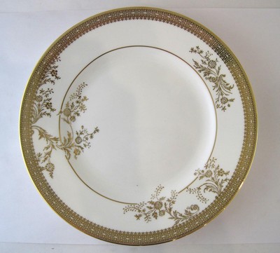 New Vera Wang Lace Gold Tea Cup Accented 22 Karat Gold Dinnerware Wedgewood Pottery Porcelain Glass Porcelain China Cavom Net