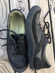 negative heel sandals