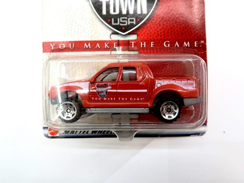 MATCHBOX COCA-COLA FOOTBALL TOWN USA 2004 Ford Explorer Sport Trac ~ Tailgate - Picture 2 of 5