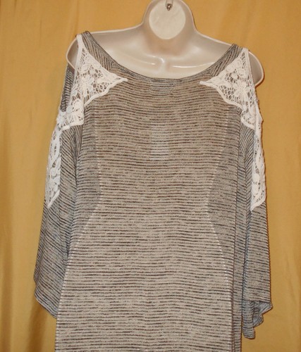 Live Let Live women's taupe cream crochet cold shoulder ruffle tunic top 1X 2X - Picture 5 of 8