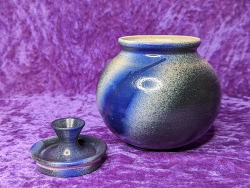 Jackpot Studio Pottery Stoneware Bean Pot Glazed Blue Canister Julie Knight BoHo - Picture 4 of 12