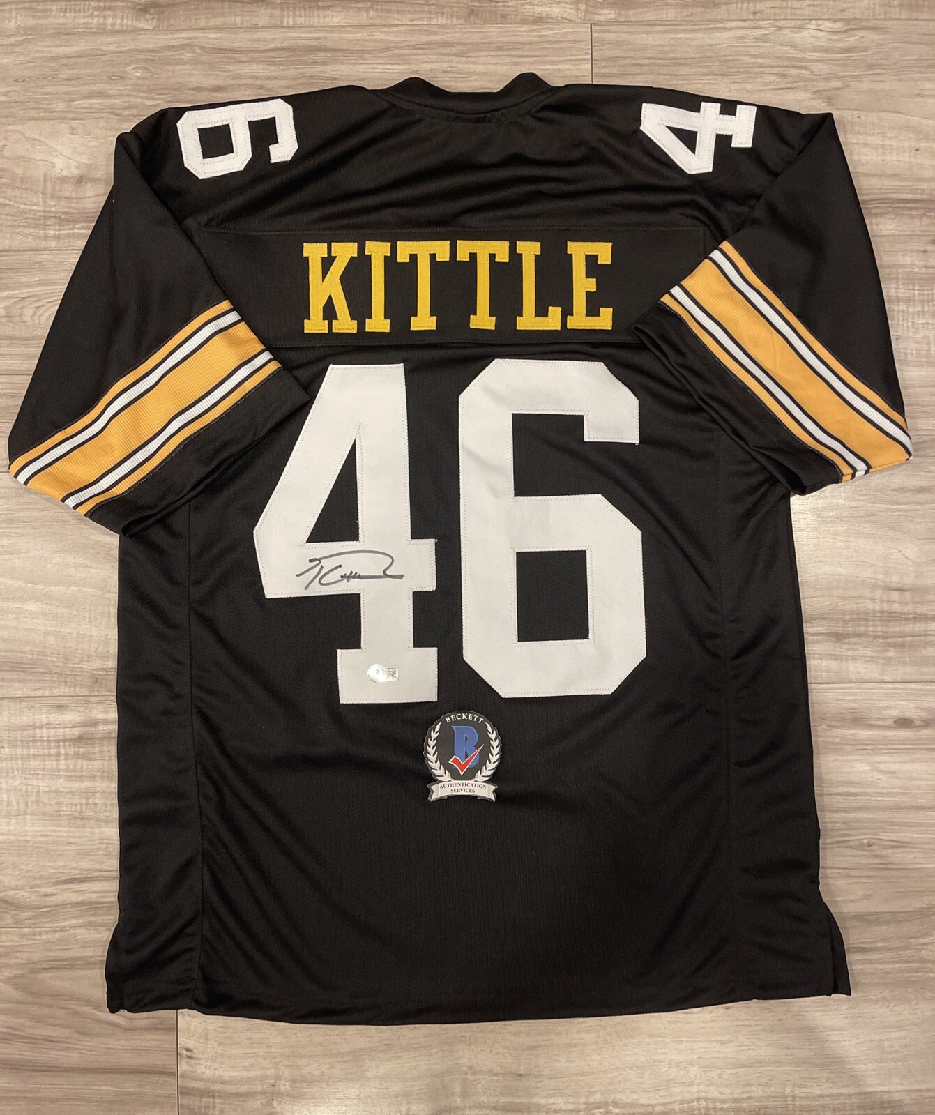 George Kittle Autographed Signed Iowa Hawkeyes San Francisco 49ers Jersey BECKETT QR COA 25 