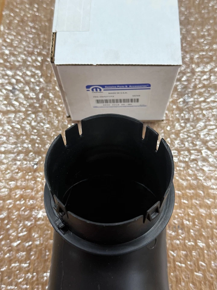 CONDUCTO DE ADMISIÓN DE AIRE FRÍO PARA DODGE CHALLENGER SRT HELLCAT RT 2015-2023 OEM MOPAR Foto 3 de 4