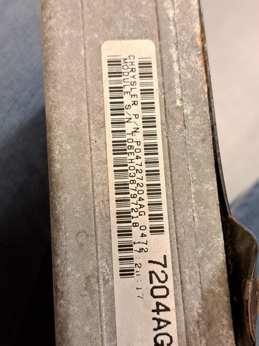 P04727204AG Chassis Control Module 1997 Dodge Caravan 3.3 AT - Picture 7 of 8