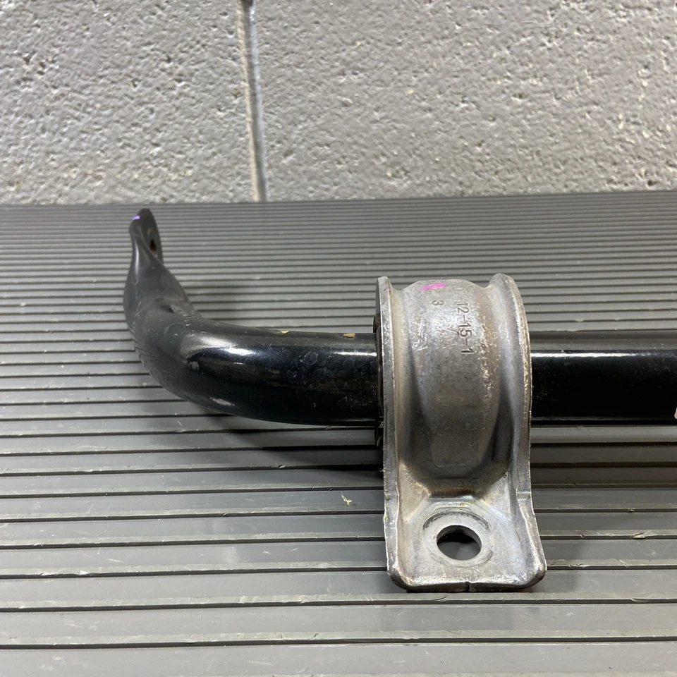 2020-2025 Chevy Corvette C8 Front Stabilizer Sway Bar 4k Miles OEM - Изображение 4 из 4