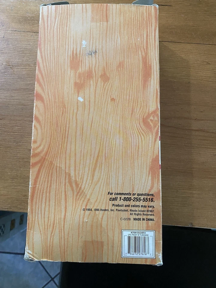 Hasbro 1960s Vintage GI Edição Limitada WWll Never Been Opened - Imagem 2 de 4