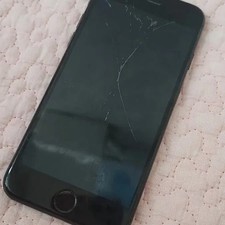 Apple iPhone 7 Smartphone with Front Damage, 94 Battery, Unlocked