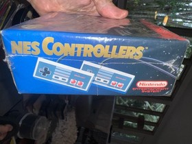Vintage 1990 Nintendo Entertainment System NES Controllers 2-Pack New SEALED