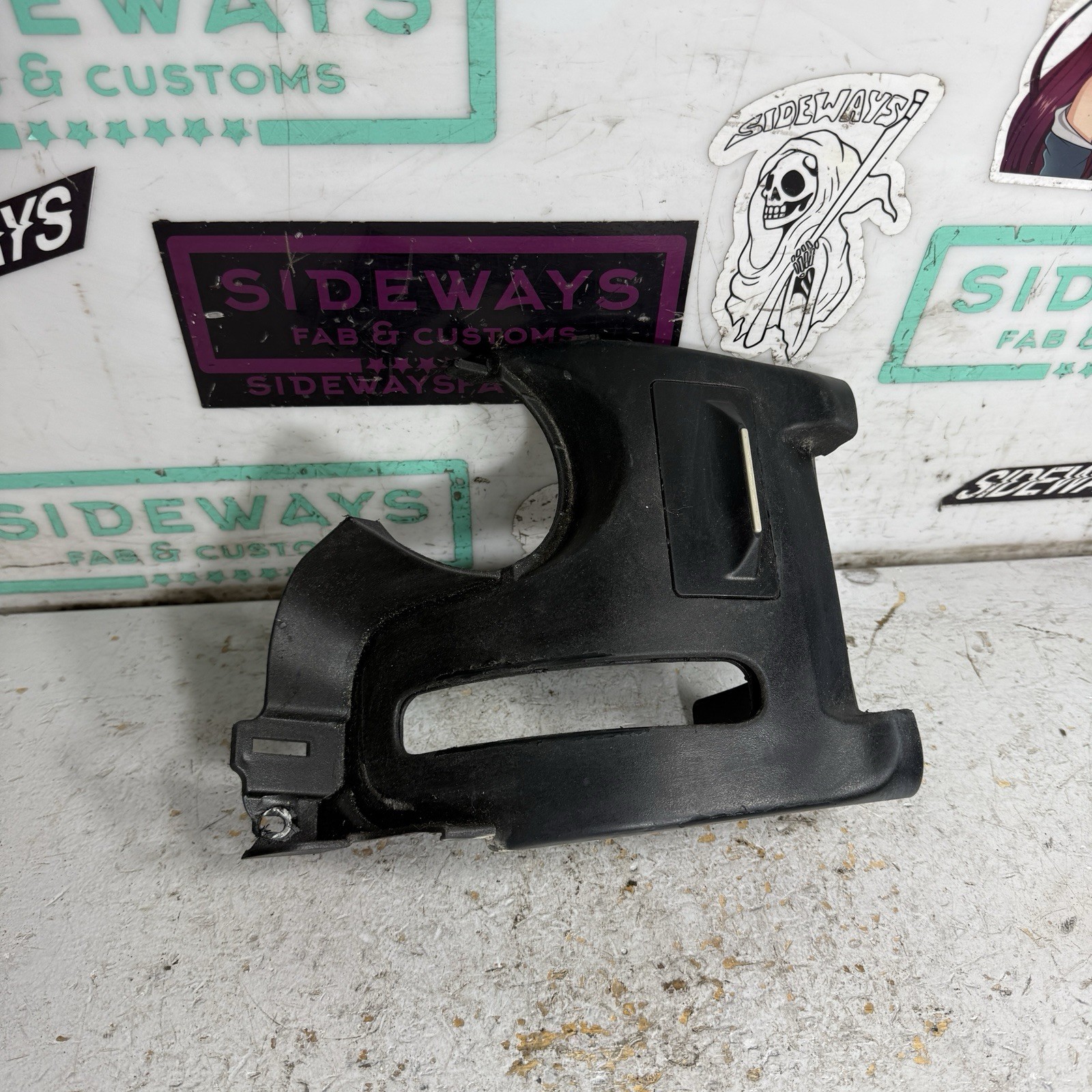 05-08 Maserati Quattroporte Center Console Rear Trim Panel M139 F1