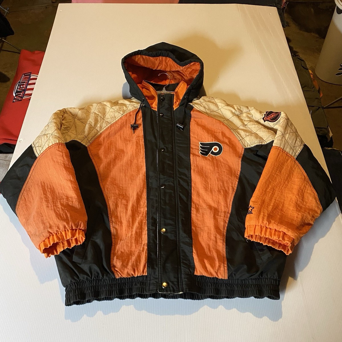 ウォームアップウェア 90's Vintage Puffer Jacket FLYERS NHL Vintage 90s Philadelphia Flyers Starter Puffer Jacket Sz XL RARE