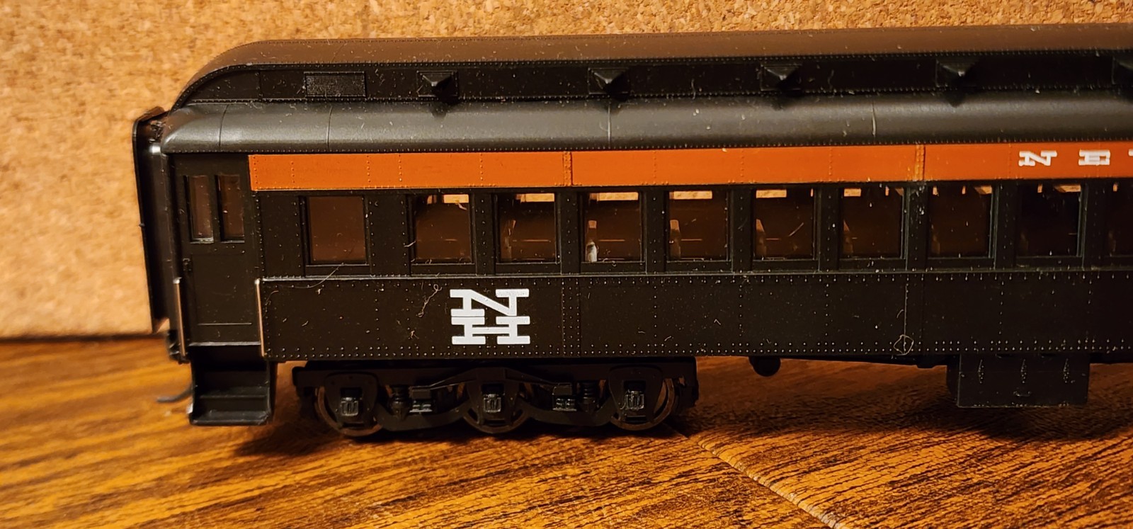 New Haven RR Heavyweight Coach 7888 w Kadee Metel Wheels Branchline Built HO