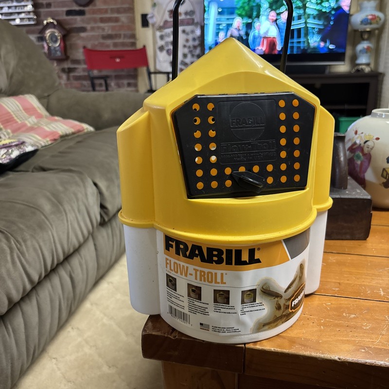 Frabill Flow Troll Bait Container, 6-Quart, Yellow/White/Made In The US By Plano