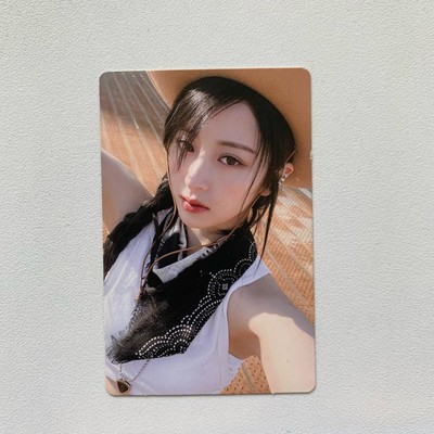 LE SSERAFIM Unforgiven Target US Exclusive Yunjin Official Photocard