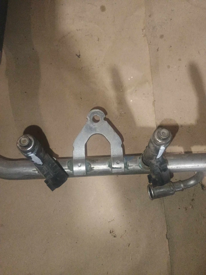 05-07 FORD PICKUP F150 05 NAVEGATOR Inyección de combustible Riel de inyección de combustible 5,4 L Fabricante original Foto 4 de 4