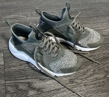 Nike Huarache Ultra mesh Shoes size 5.5y olive green