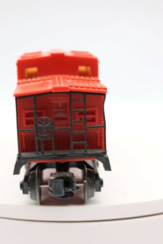 Lionel O Gauge Chessie System 16536 Yellow Tinted windows. Very Cool. - Picture 2 of 5