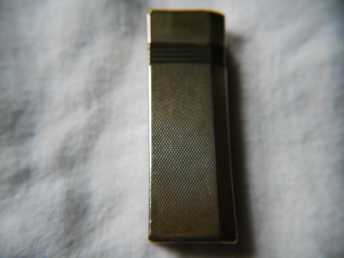 Cartier plaque or g hot sale