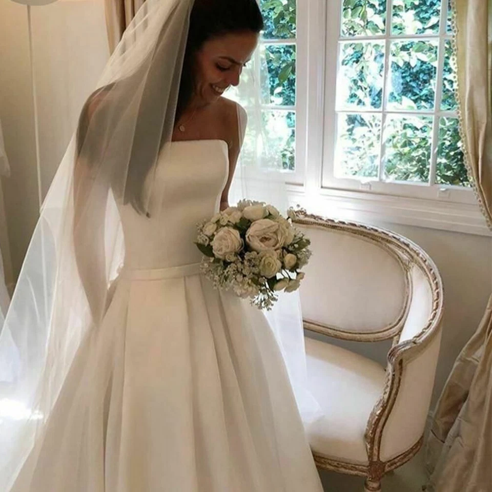 Blanco Marfil Vestidos de Novia Vestido Sin Tirantes con Bolsillos Barrido Tren Vestido de Novia Foto 4 de 4