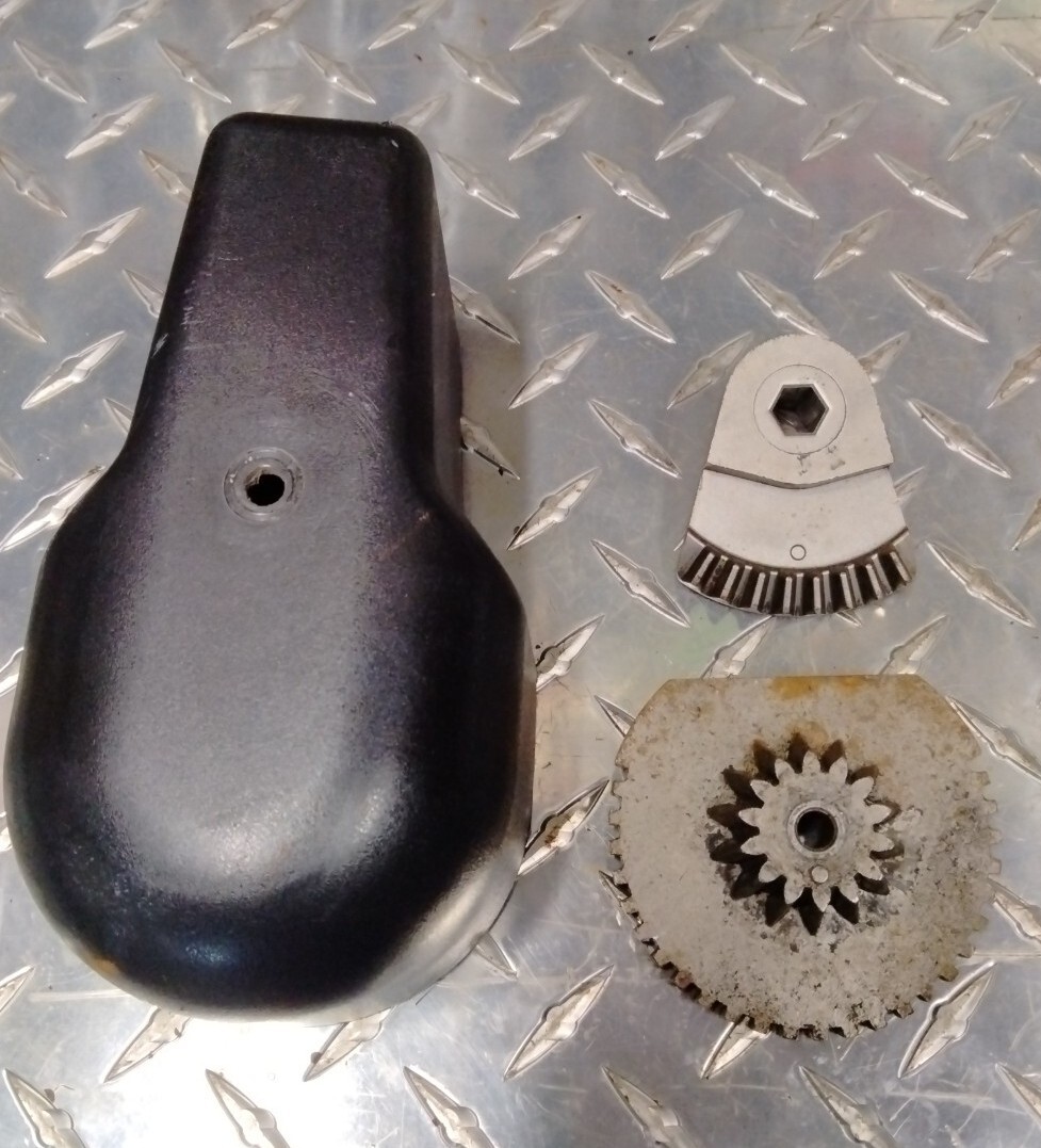 Ariens Snowblower Quick Turn Chute Gears 52609100, 00184300, 05081900