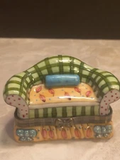 TWO'S COMPANY Trinket Box ~ Sofa Couch Loveseat Chair Vintage Stash Box 