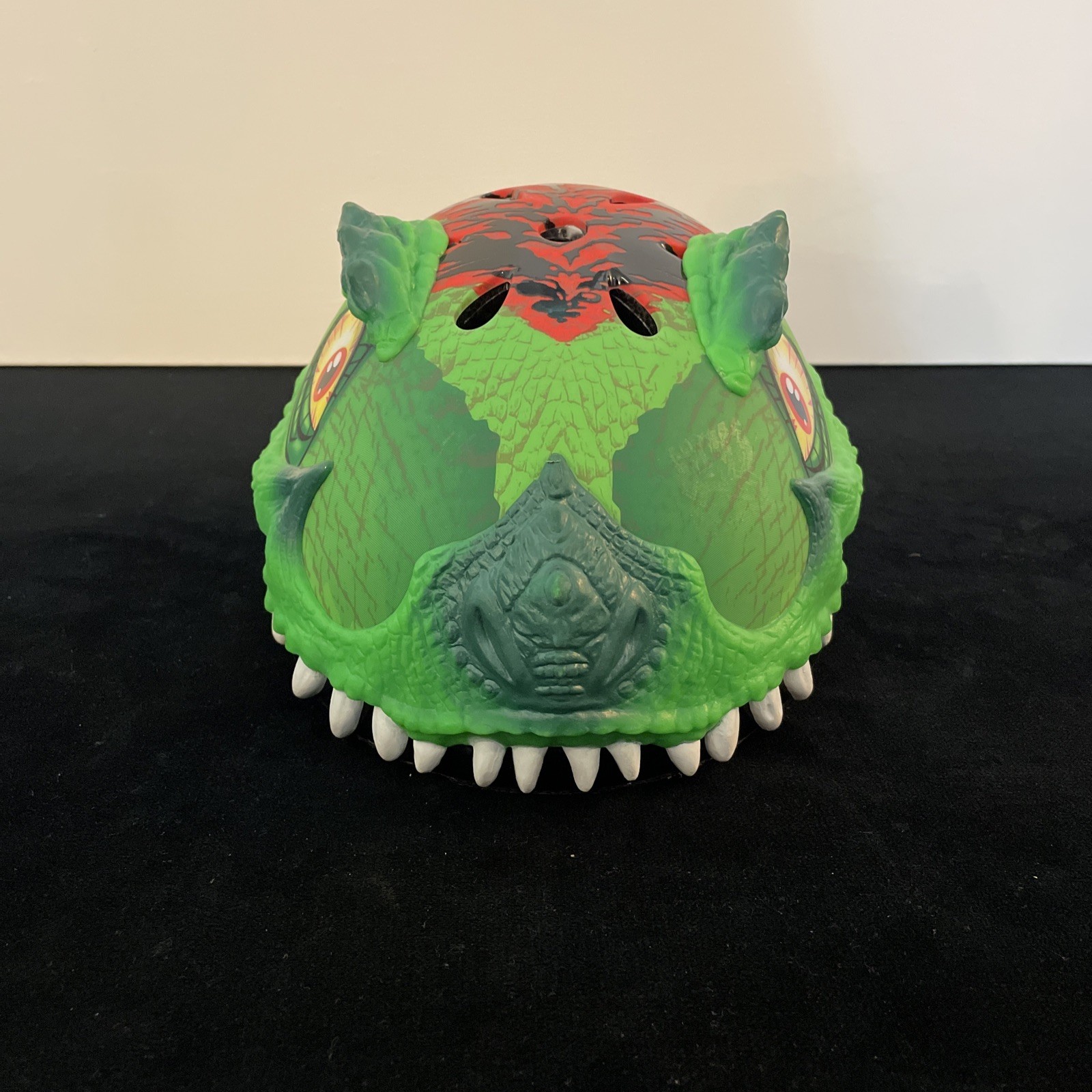 Raskullz Dinosaur Kids Bike Helmet - Youth Small