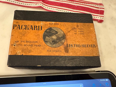 Vintage PACKARD Lektro-Shaver w/ Original Box