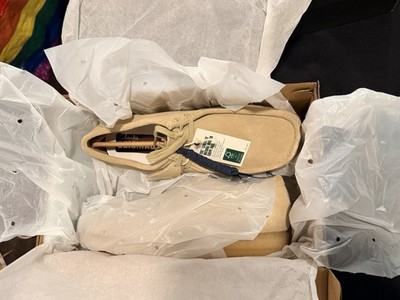 clarks wallabees men 10.5