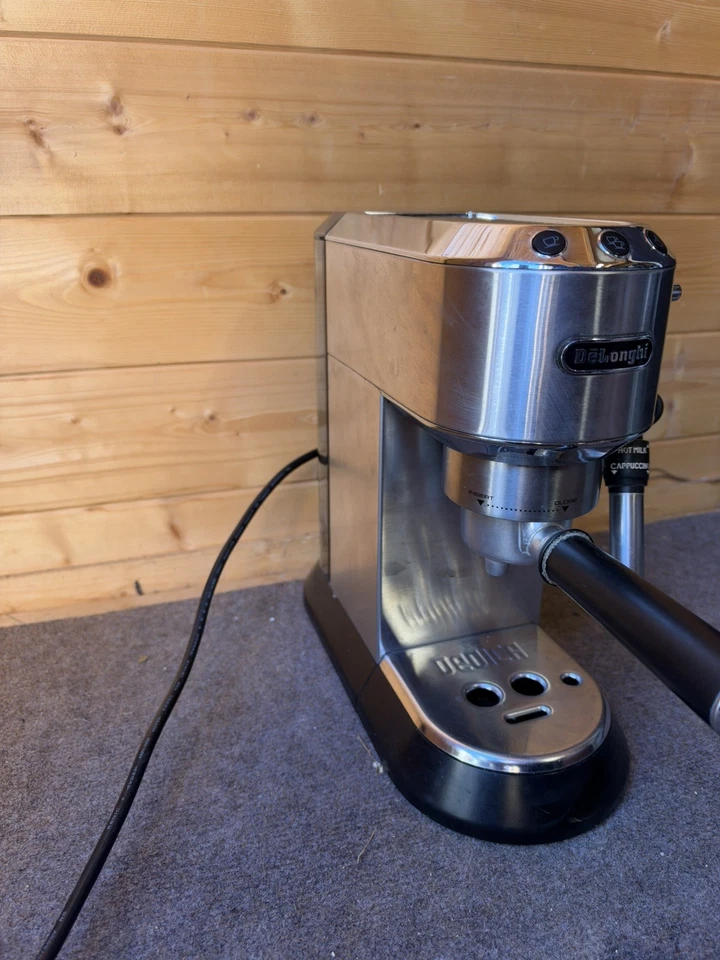 DeLonghi Dedica Style EC685.M, photo 3 of 5