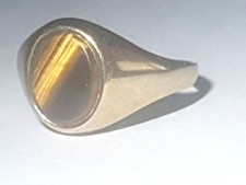 LOVELY SMALL 9CT GOLD TIGER EYE RING  WIDTH 10mm  UK HALLMARKED SIZE L  1.7G