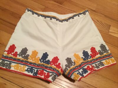 Glamorous  Womens Embroidery Elastic Waist Shorts Size S Cotton